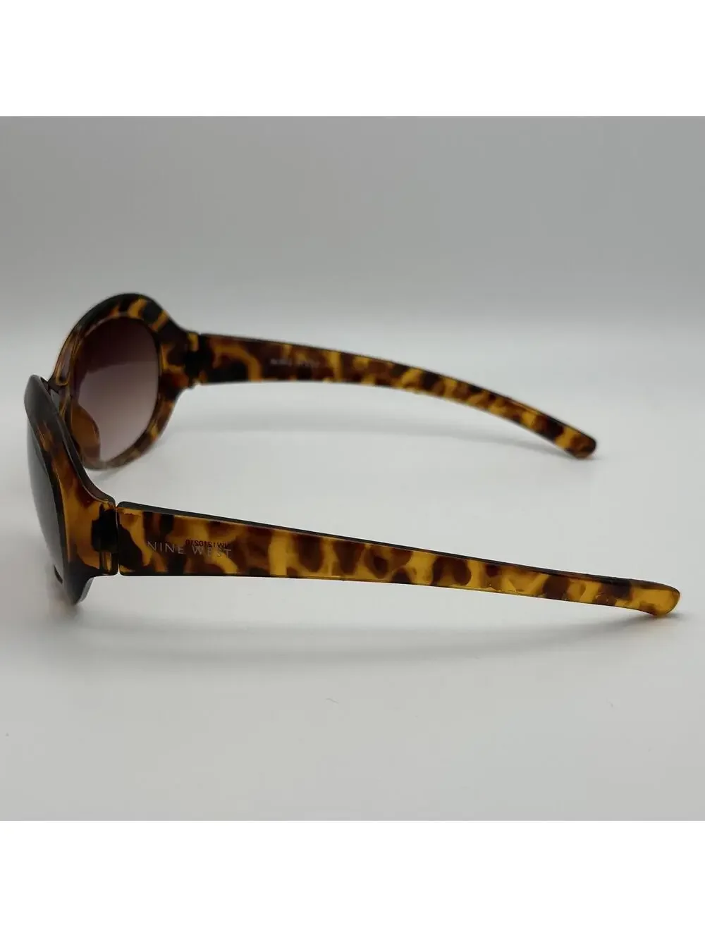 Nine West Tortoiseshell Oval Oversized Sunglasses Brown Gradient Lenses